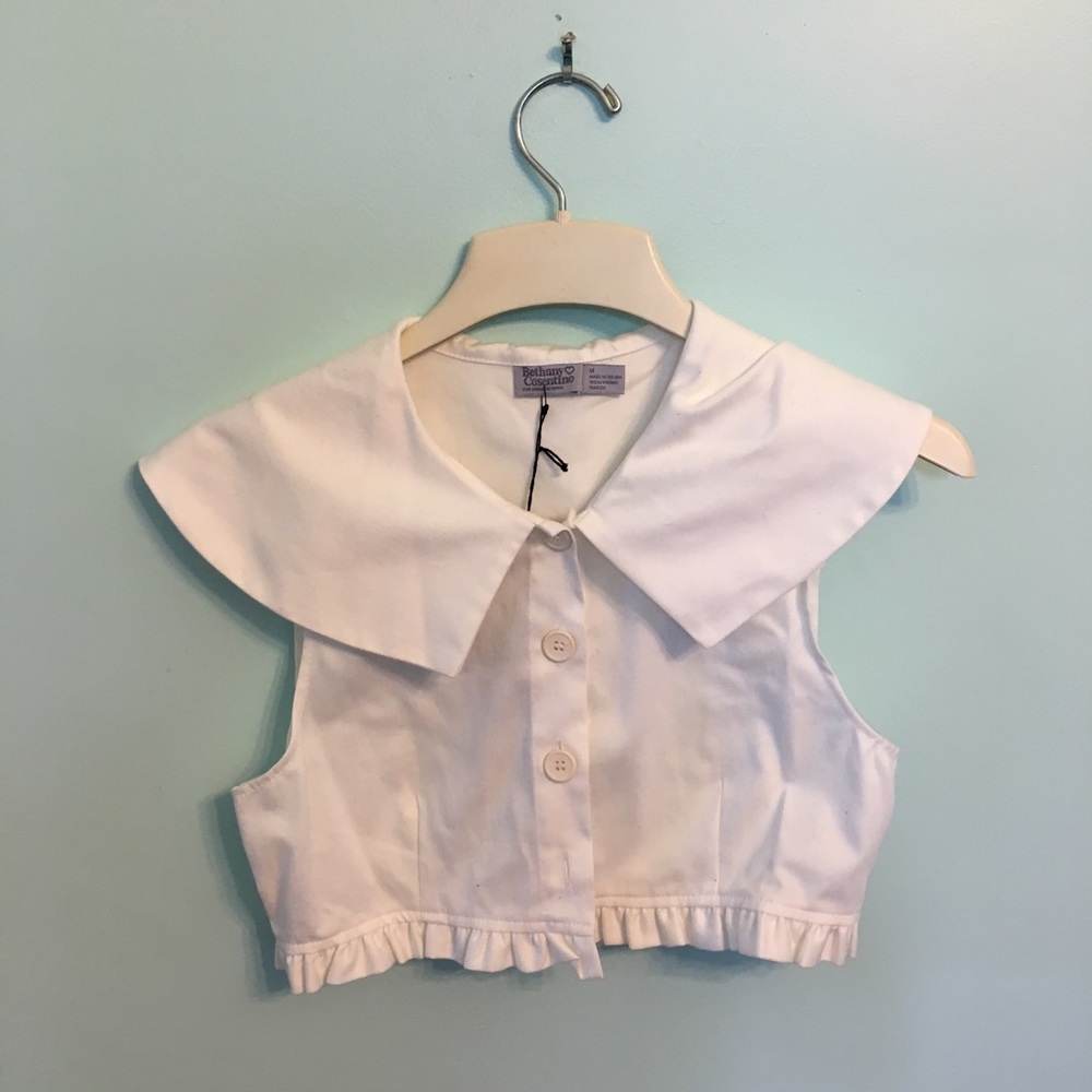 Bethany Cosentino crop button blouse